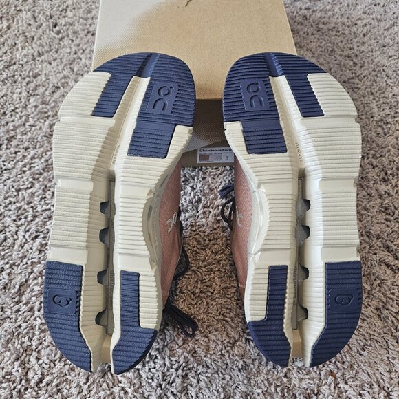 ON Cloudnova Womens Shoes Size 7 - Picture 6 of 8